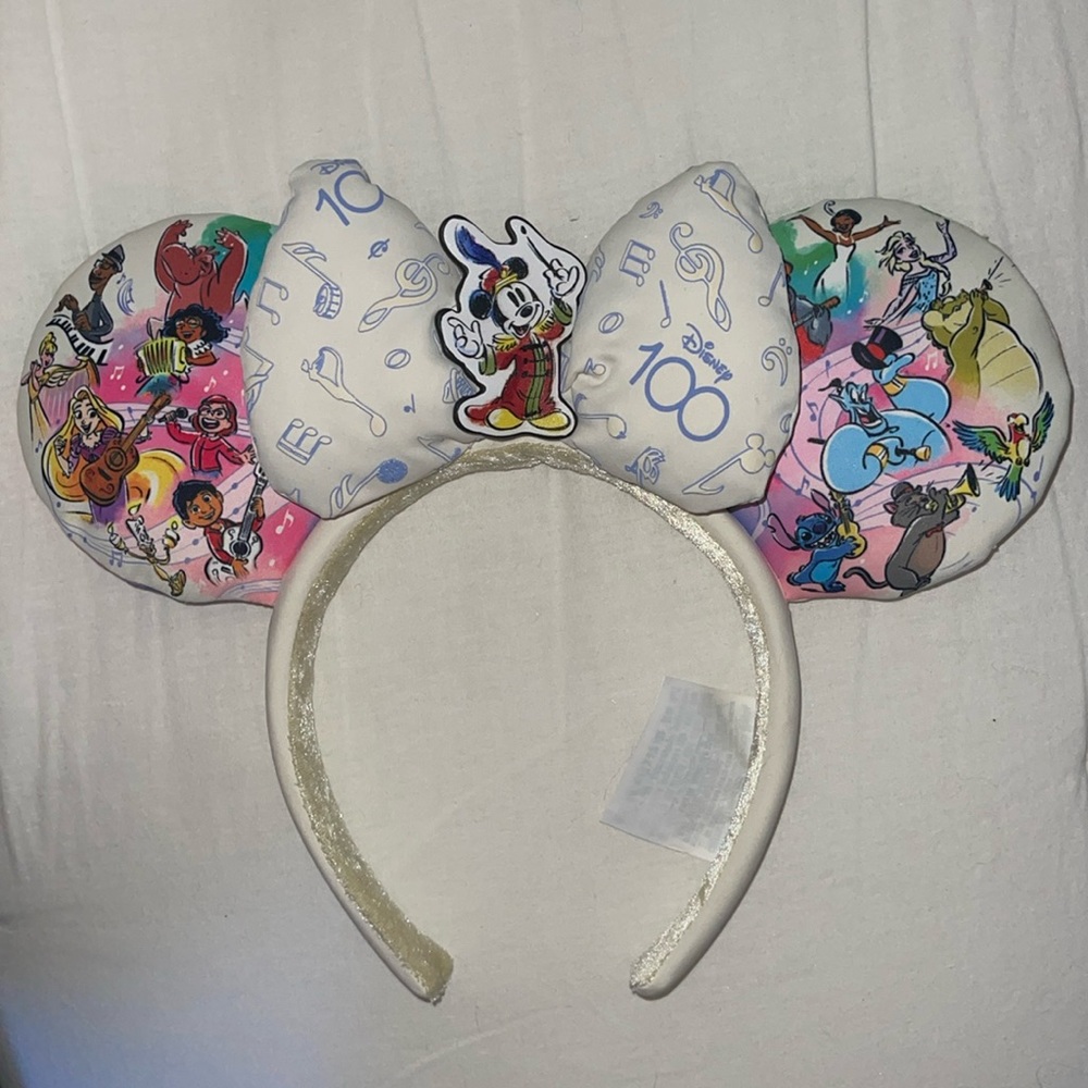 Disney Parks - Mickey Mouse and Friends Disney100 Ears